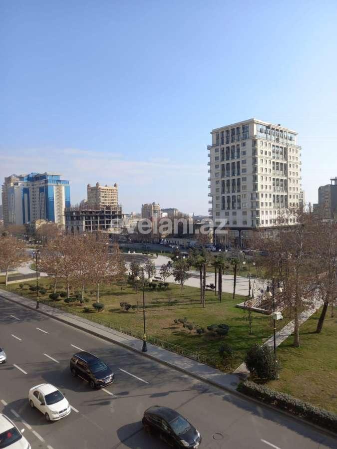 Сдаётся, вторичка, 2-комнаты, 60 m², Баку, Насиминский r, Кубинка p, Низами m.