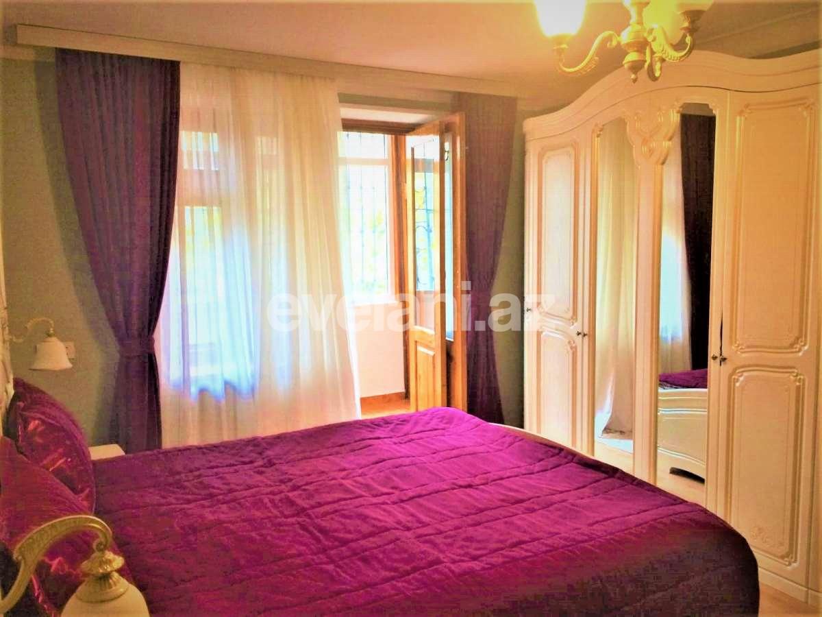 Satılır, köhnə tikili, 3 otaqlı, 60 m², Bakı, Nizami r, 8-ci kilometr q, Qara Qarayev m.