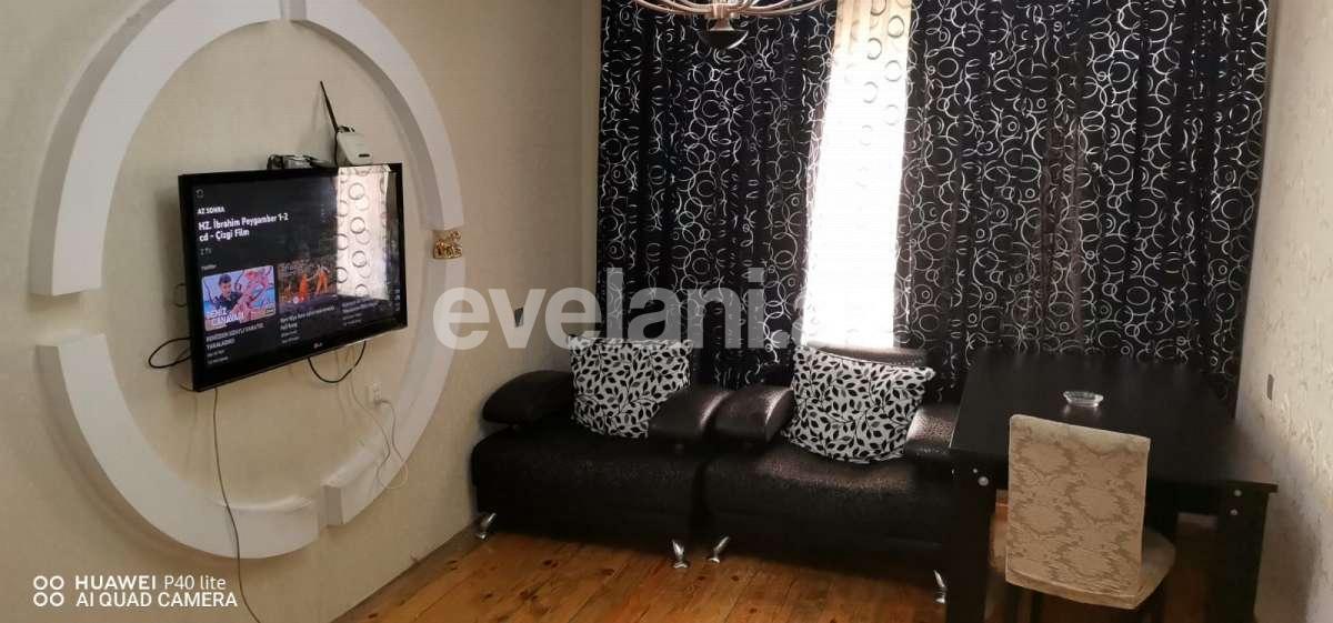 Satılır, köhnə tikili, 4 otaqlı, 100 m², Bakı, Suraxanı r, Yeni Günəşli q.