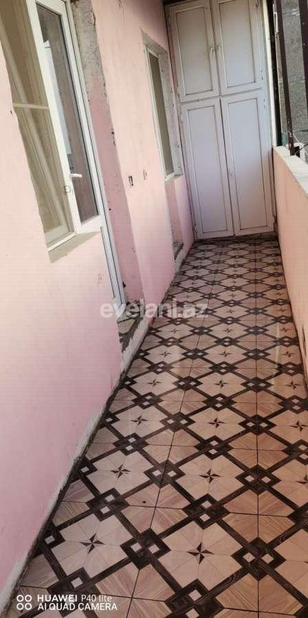 Satılır, köhnə tikili, 4 otaqlı, 100 m², Bakı, Suraxanı r, Yeni Günəşli q.