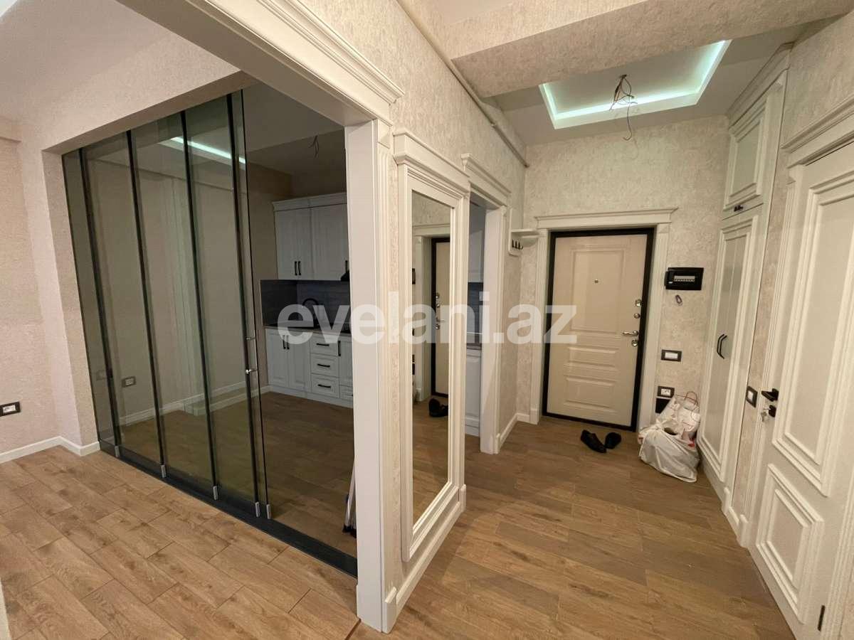 Satılır, yeni tikili, 2 otaqlı, 61 m², Bakı, Nizami r, 8-ci kilometr q, Xalqlar Dostluğu m.