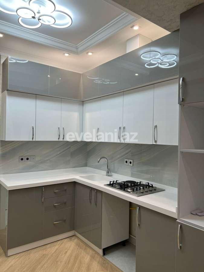 Satılır, yeni tikili, 2 otaqlı, 70 m², Bakı, Nizami r, 8-ci kilometr q.