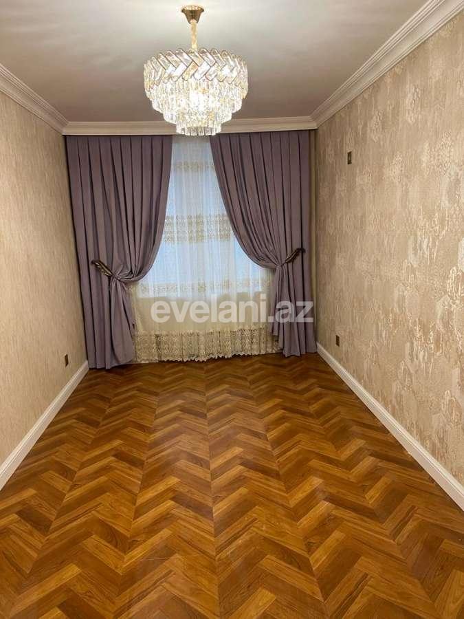 Satılır, köhnə tikili, 3 otaqlı, 55 m², Bakı, Yasamal r, Elmlər Akademiyası m.