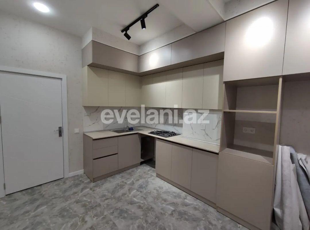 Satılır, yeni tikili, 2 otaqlı, 70 m², Bakı, Nizami r, Qara Qarayev m.