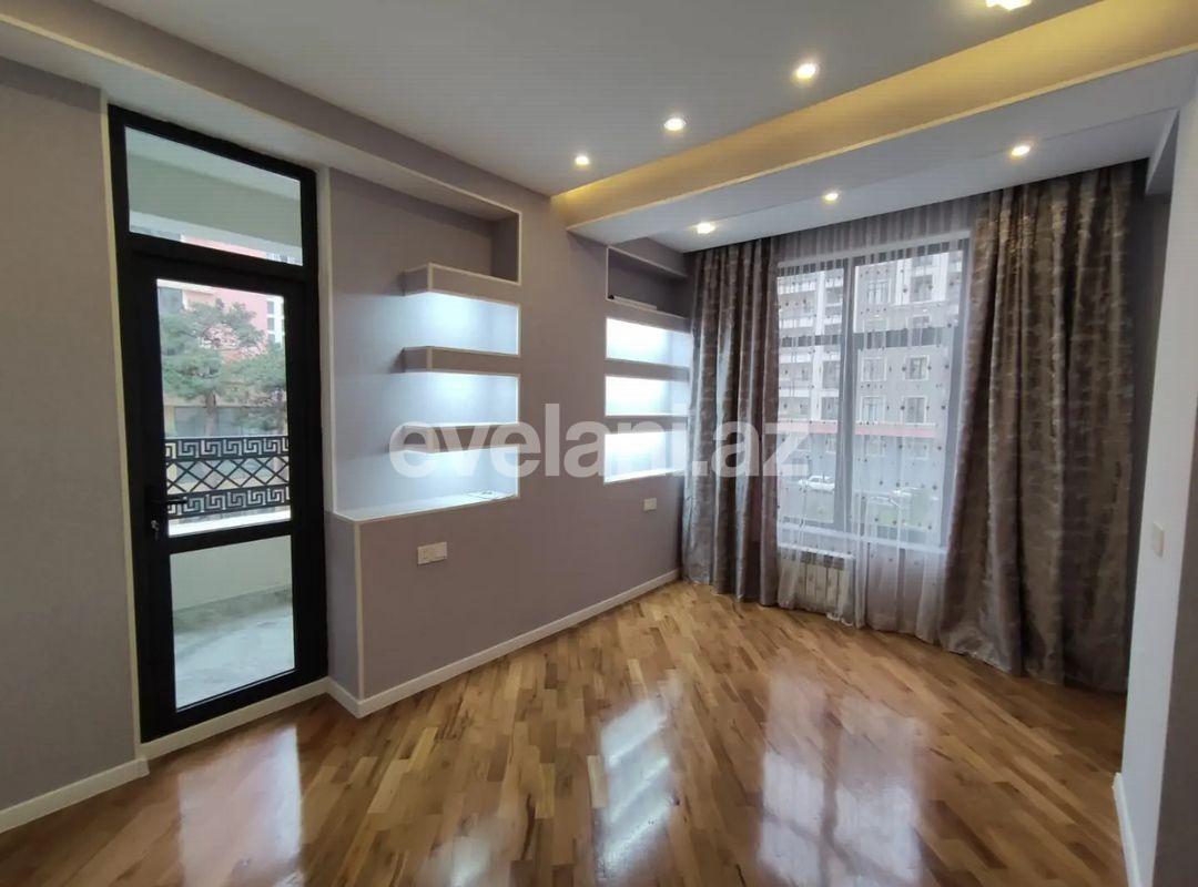 Satılır, yeni tikili, 2 otaqlı, 70 m², Bakı, Nizami r, Qara Qarayev m.