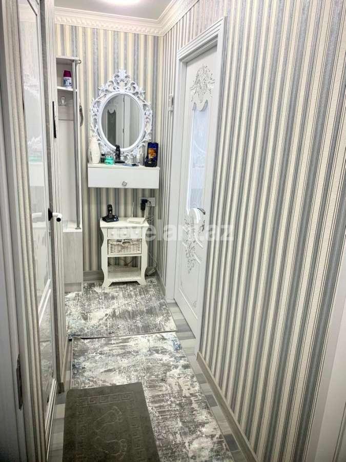 Sale, old building, 2 room, 38 m², Baku, Nizami r, Gara Garayev m.