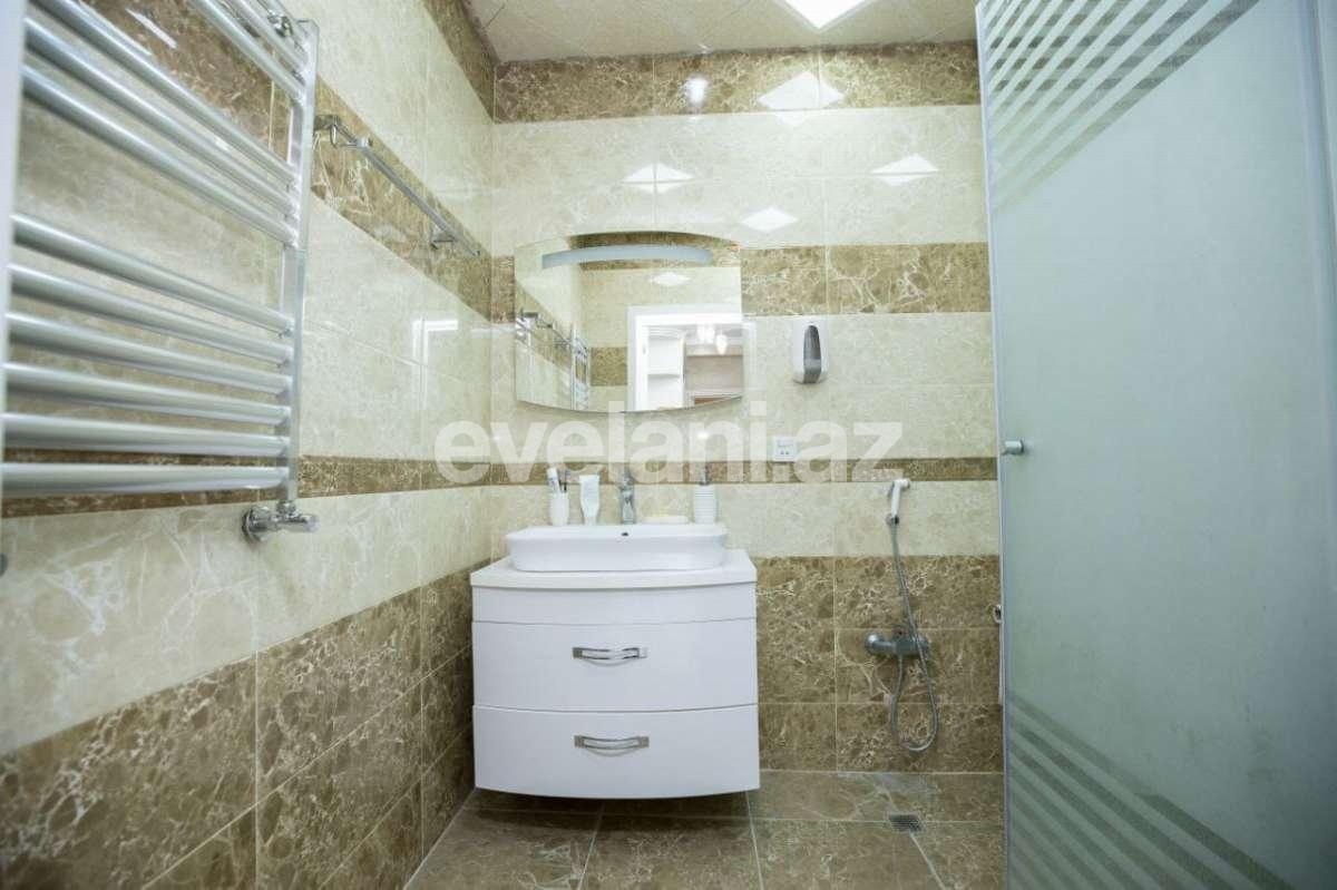 Satılır, yeni tikili, 2 otaqlı, 80 m², Bakı, Binəqədi r, 7-ci mikrorayon q, Azadlıq prospekti m.