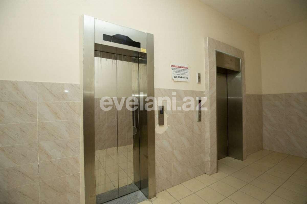 Satılır, yeni tikili, 2 otaqlı, 80 m², Bakı, Binəqədi r, 7-ci mikrorayon q, Azadlıq prospekti m.