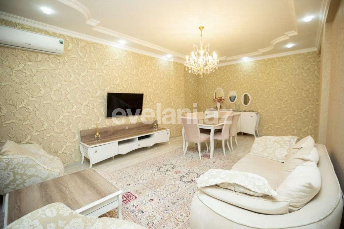 Satılır, yeni tikili, 2 otaqlı, 80 m², Bakı, Binəqədi r, 7-ci mikrorayon q, Azadlıq prospekti m.