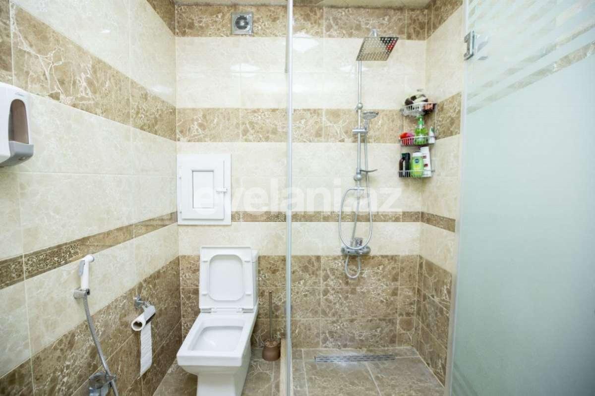 Satılır, yeni tikili, 2 otaqlı, 80 m², Bakı, Binəqədi r, 7-ci mikrorayon q, Azadlıq prospekti m.