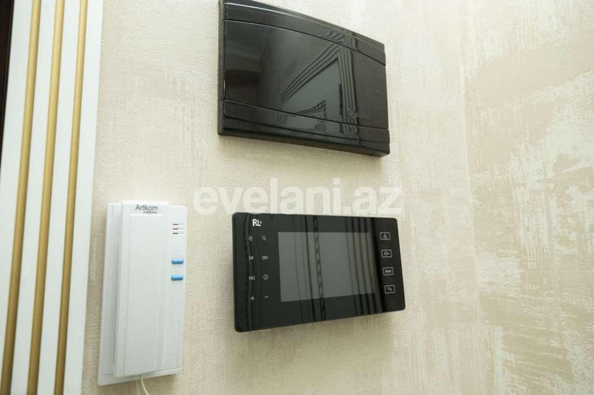 Satılır, yeni tikili, 2 otaqlı, 80 m², Bakı, Binəqədi r, 7-ci mikrorayon q, Azadlıq prospekti m.