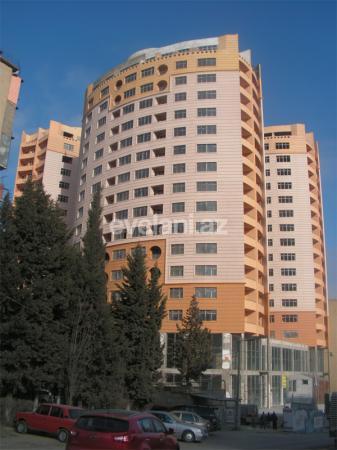 Rent, new building, 3 room, 136 m², Baku, Yasamal r, Yasamal d, Elmlar Akademiyası m.