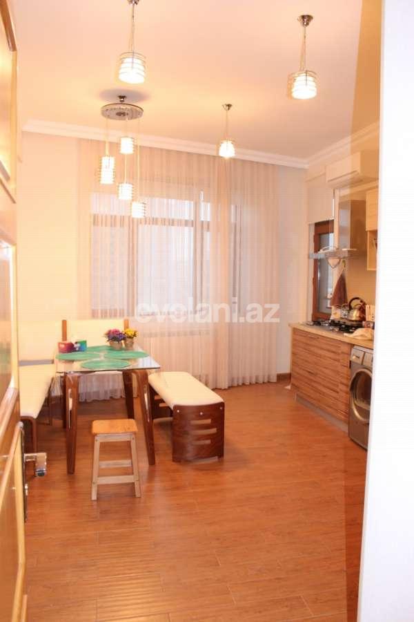 Rent, new building, 3 room, 136 m², Baku, Yasamal r, Yasamal d, Elmlar Akademiyası m.