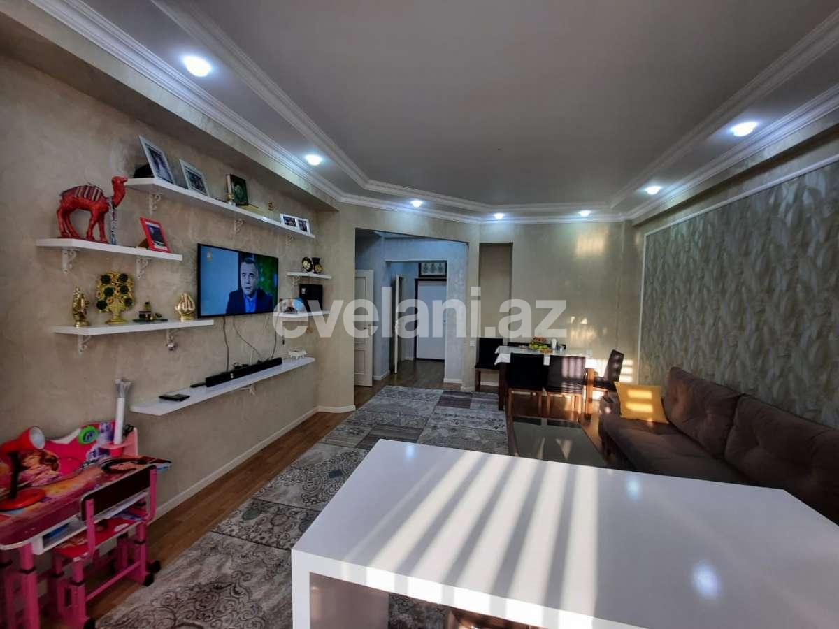 Satılır, yeni tikili, 2 otaqlı, 70 m², Bakı, Nizami r, Qara Qarayev m.
