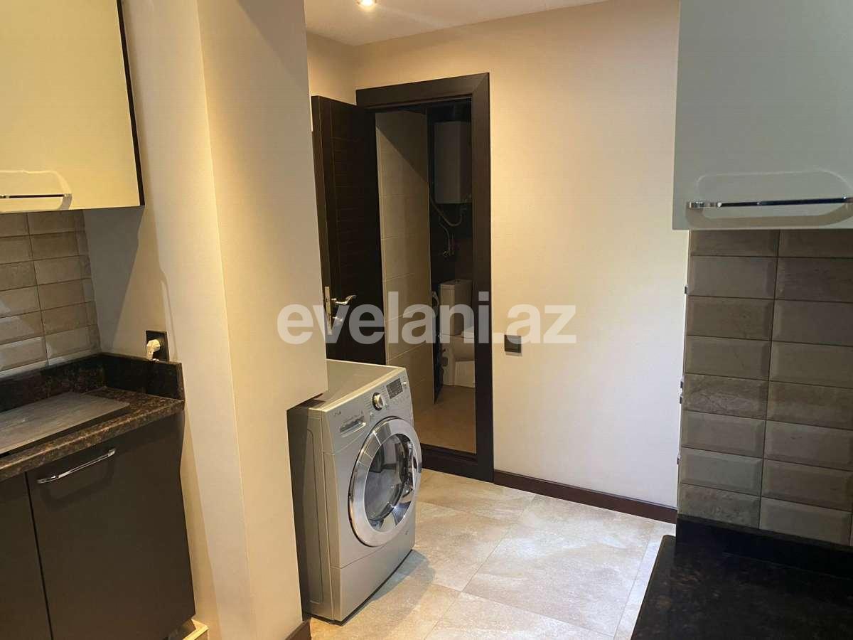 Satılır, köhnə tikili, 2 otaqlı, 70 m², Bakı, Səbail r, İçəri Şəhər m.