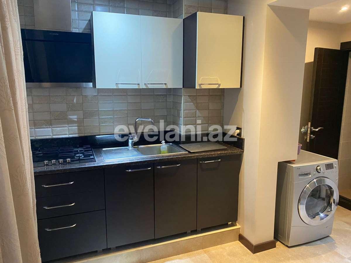 Satılır, köhnə tikili, 2 otaqlı, 70 m², Bakı, Səbail r, İçəri Şəhər m.