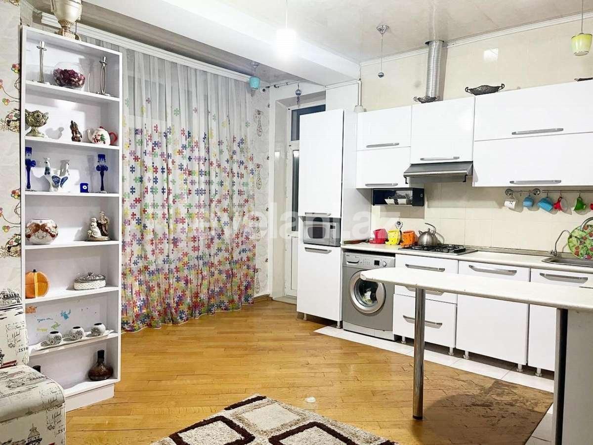 Продаётся, новостройка, 4-комнаты, 190 m², Баку, Бинагадинский r, 8-й микрорайон p.