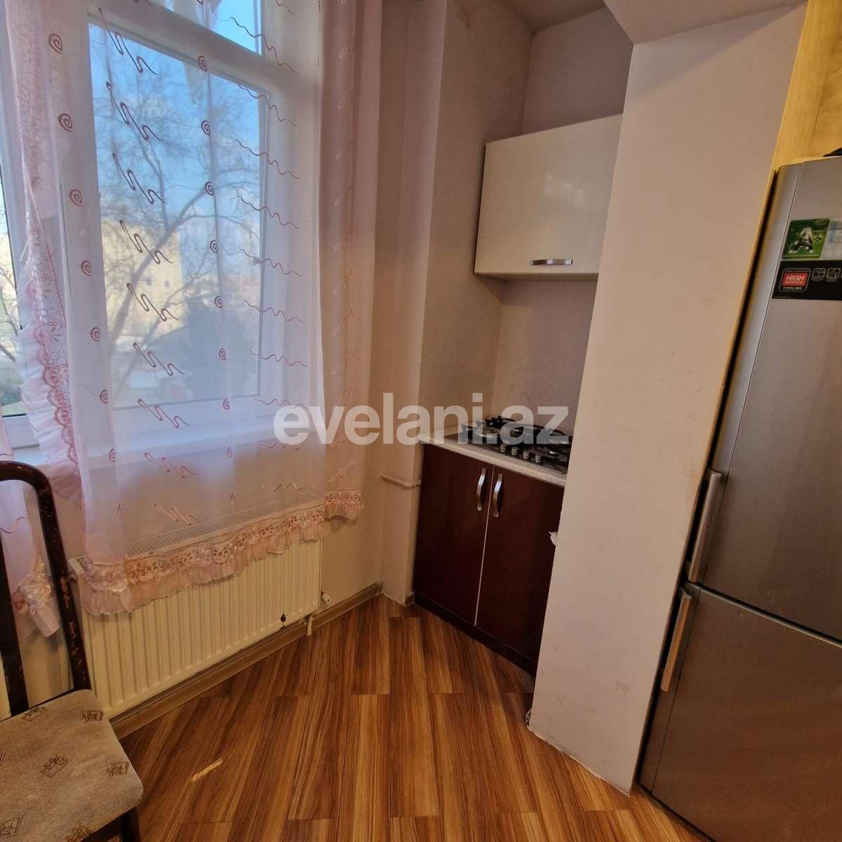 Продаётся, вторичка, 4-комнаты, 194 m², Баку, Бинагадинский r.