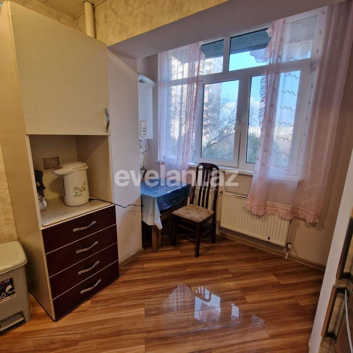 Продаётся, вторичка, 4-комнаты, 194 m², Баку, Бинагадинский r.