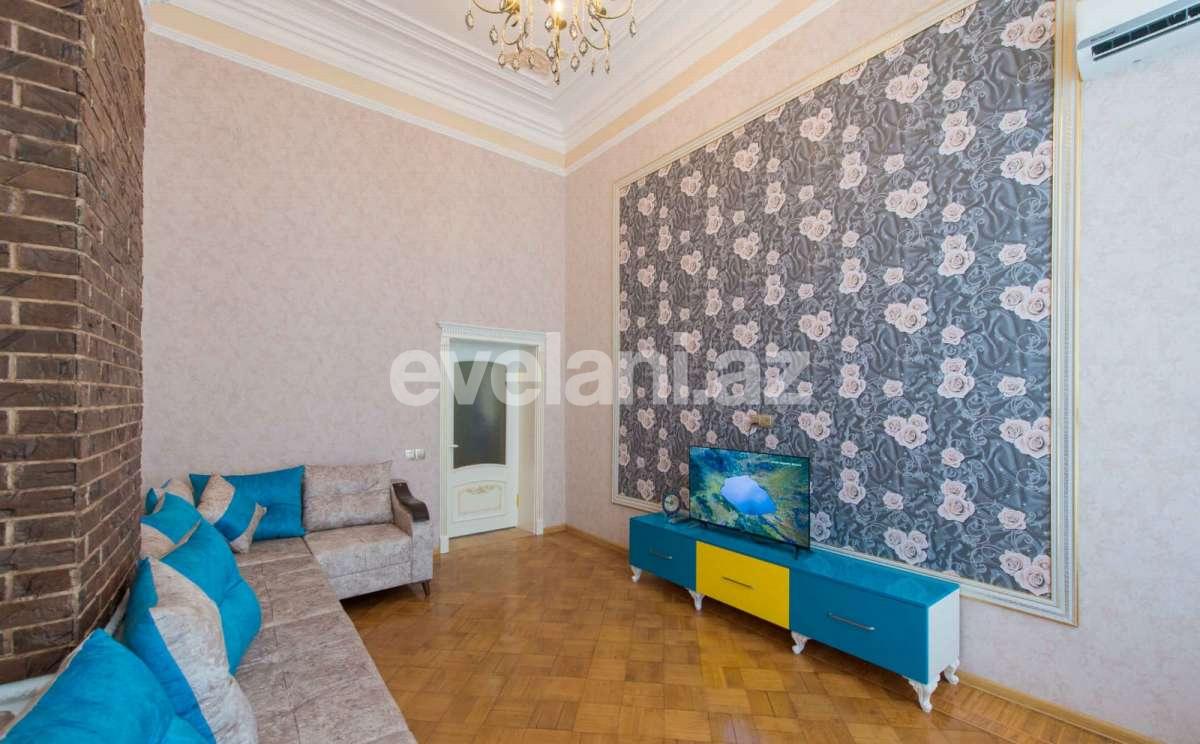Rent, old building, 3 room, 100 m², Baku, Sabail r, Icheri Sheher m.