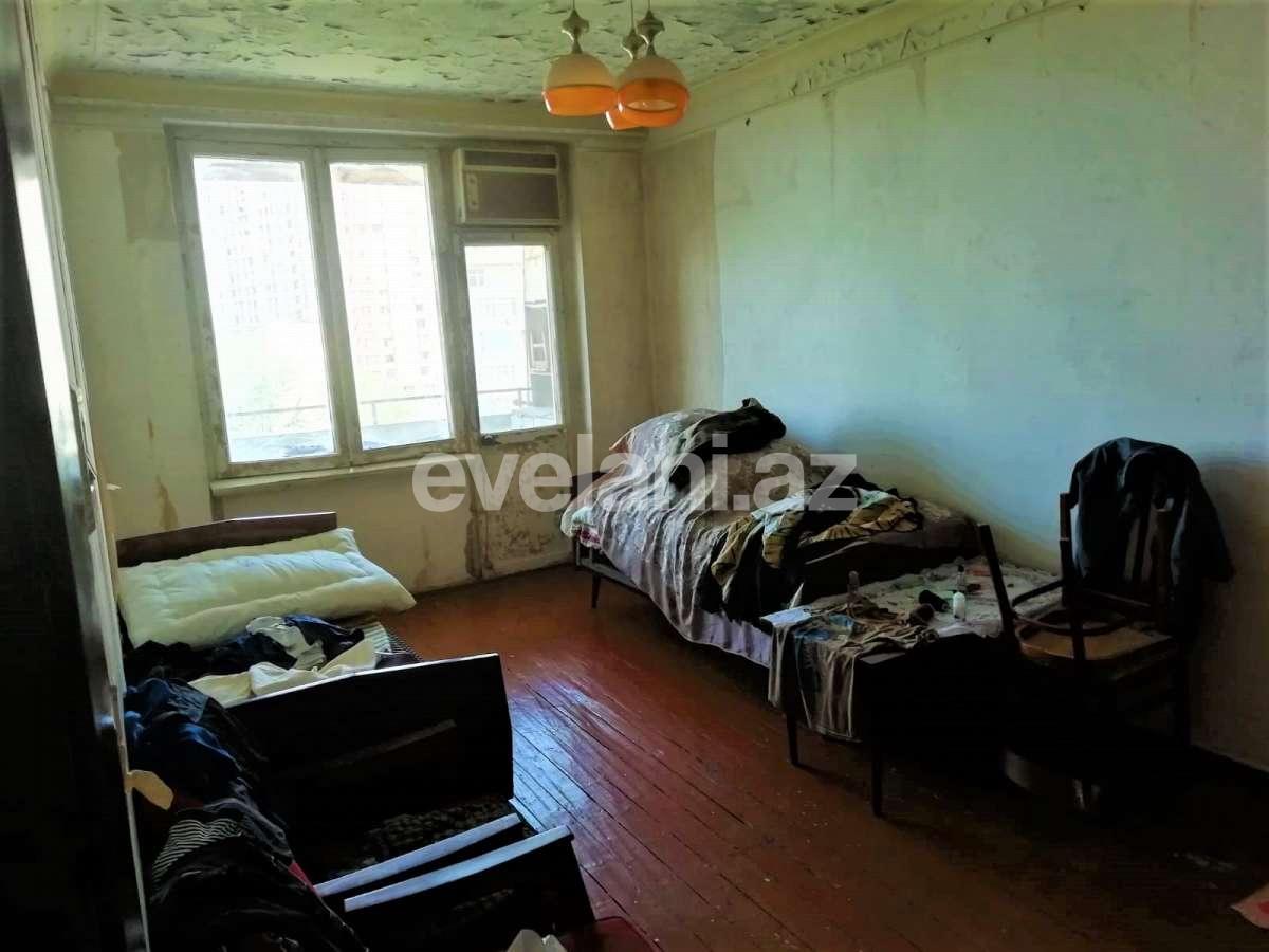 Sale, old building, 3 room, 75 m², Baku, Nizami r, Neftchilar m.