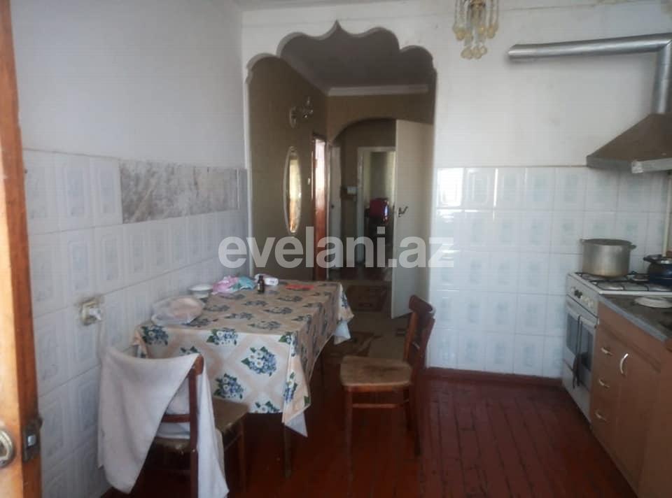 Sale, old building, 3 room, 75 m², Baku, Nizami r, Neftchilar m.