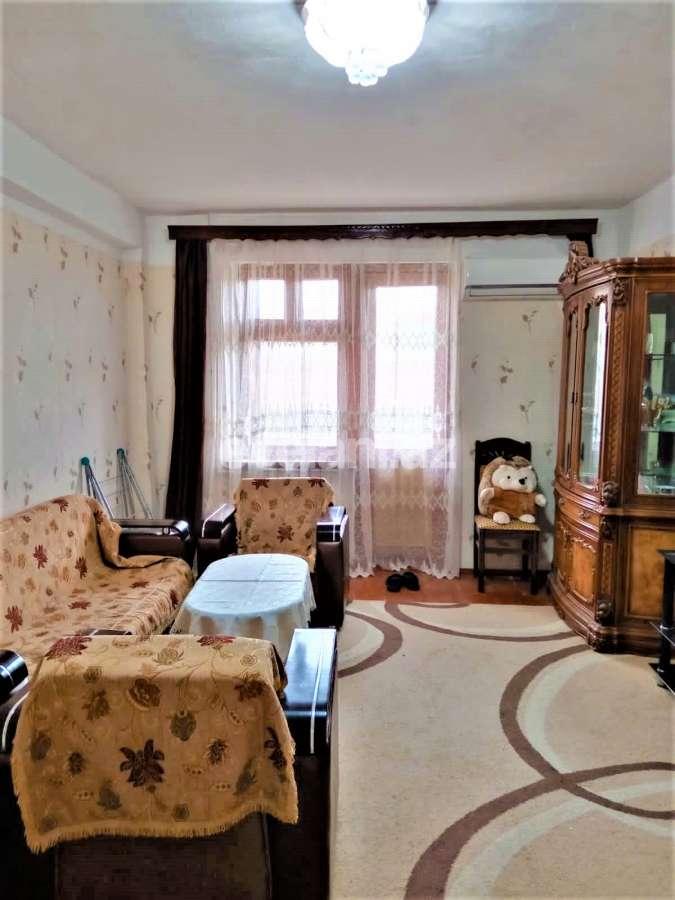 Satılır, köhnə tikili, 3 otaqlı, 63.99 m², Bakı, Xətai r, Həzi Aslanov q, Həzi Aslanov m.