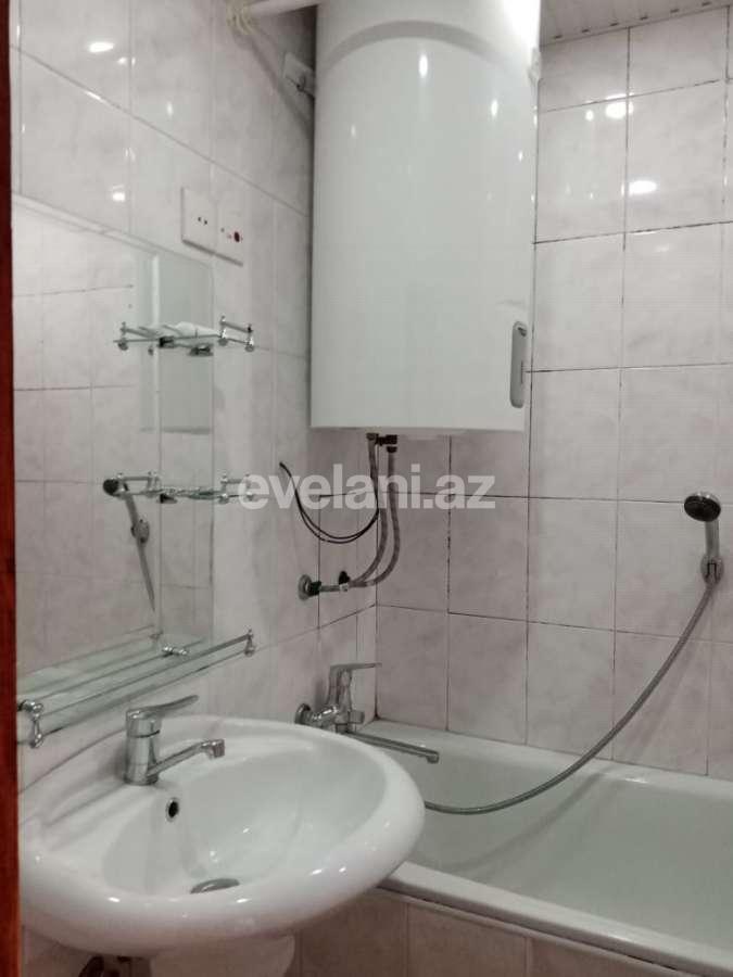 Satılır, köhnə tikili, 3 otaqlı, 63.99 m², Bakı, Xətai r, Həzi Aslanov q, Həzi Aslanov m.