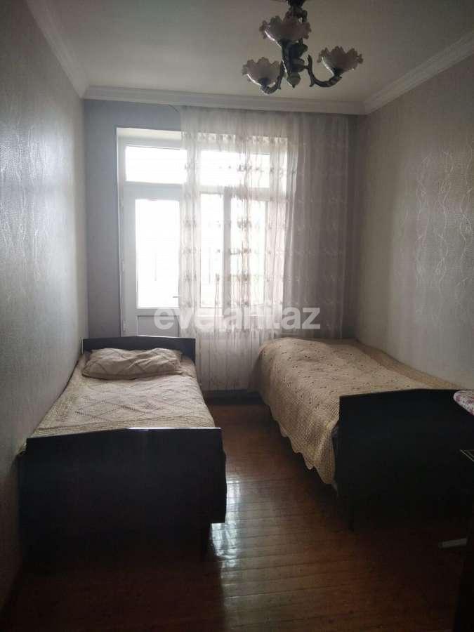 Satılır, yeni tikili, 4 otaqlı, 110 m², Bakı, Nizami r, Qara Qarayev m.