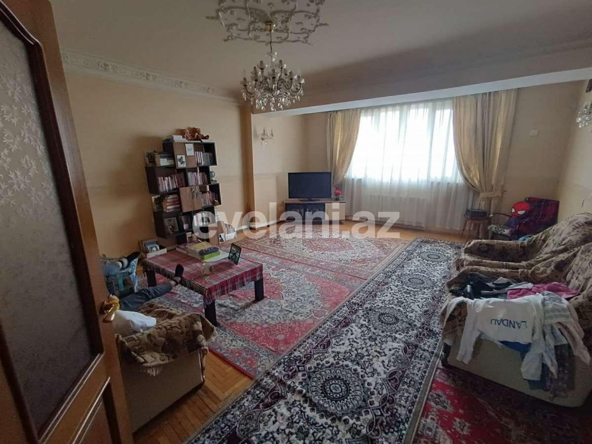 Продаётся, вторичка, 2-комнаты, 62 m²