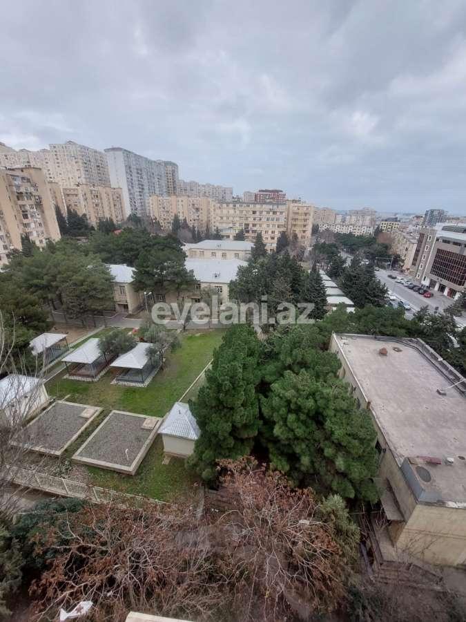 Satılır, köhnə tikili, 3 otaqlı, 85 m², Bakı, Binəqədi r, 9-cu mikrorayon q, Memar Əcəmi m.