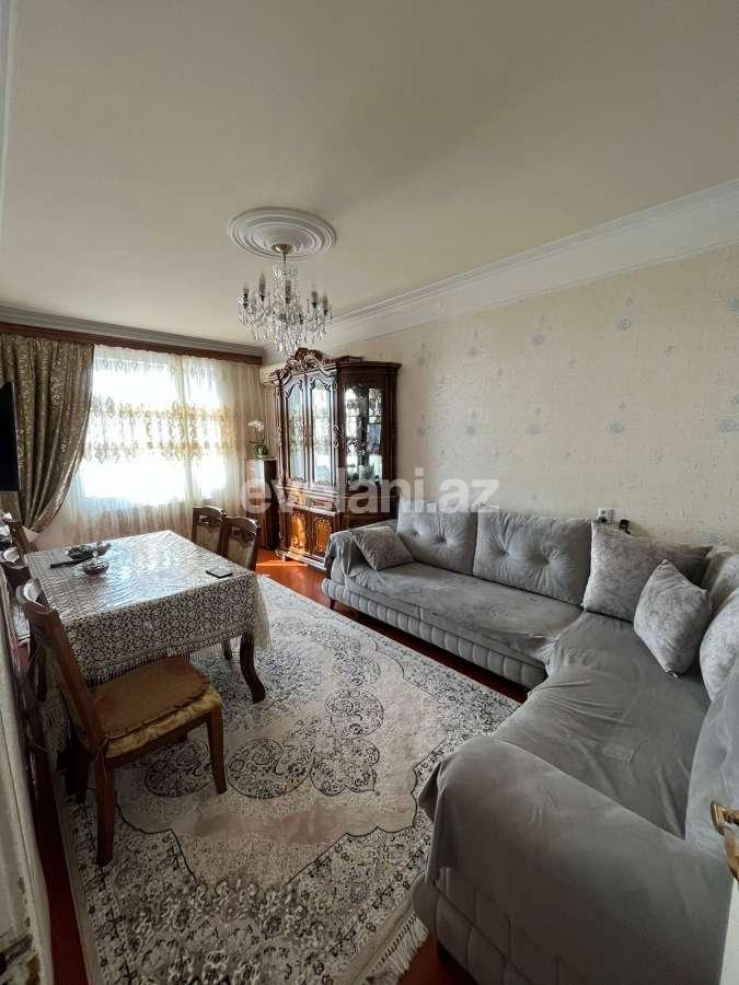 Satılır, köhnə tikili, 3 otaqlı, 56 m², Sumqayıt, 10-cu mikrorayon r.