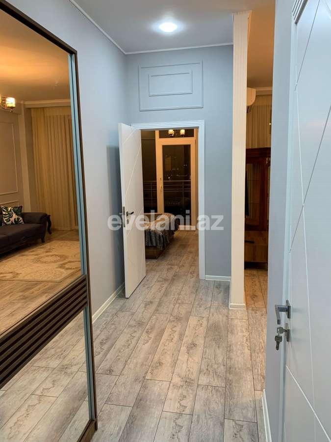 Satılır, yeni tikili, 2 otaqlı, 53 m², Bakı, Nizami r, Qara Qarayev m.