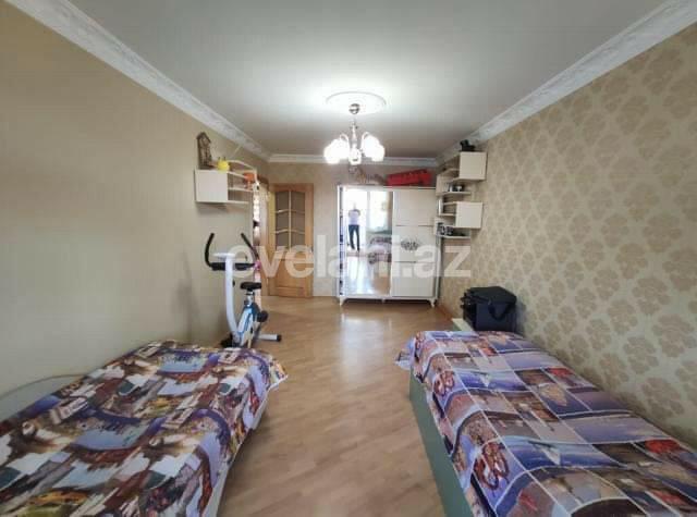 Satılır, köhnə tikili, 4 otaqlı, 92 m², Bakı, Nizami r, Neftçilər m.