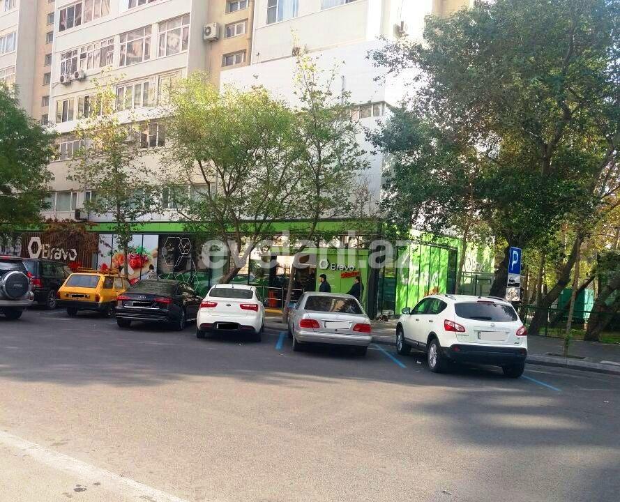 Satılır, köhnə tikili, 1 otaqlı, 40 m², Bakı, Səbail r, Sahil m.