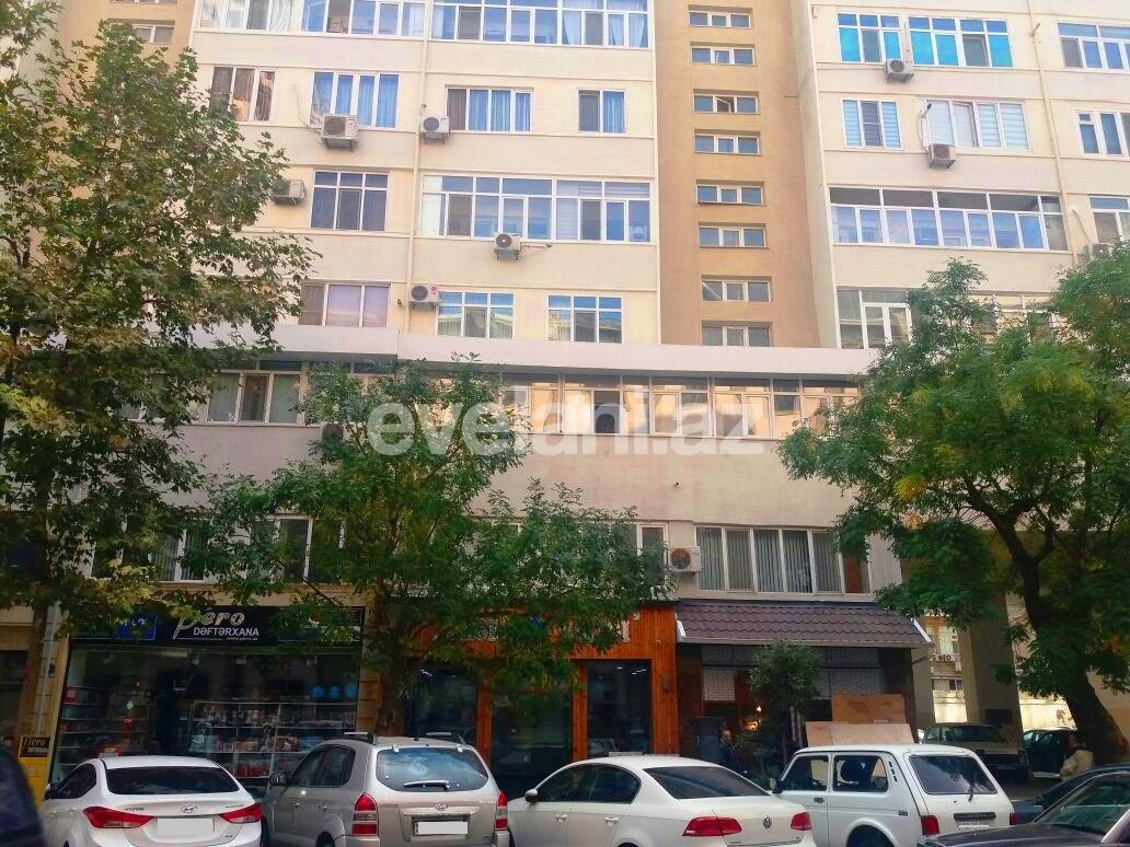 Satılır, köhnə tikili, 1 otaqlı, 40 m², Bakı, Səbail r, Sahil m.