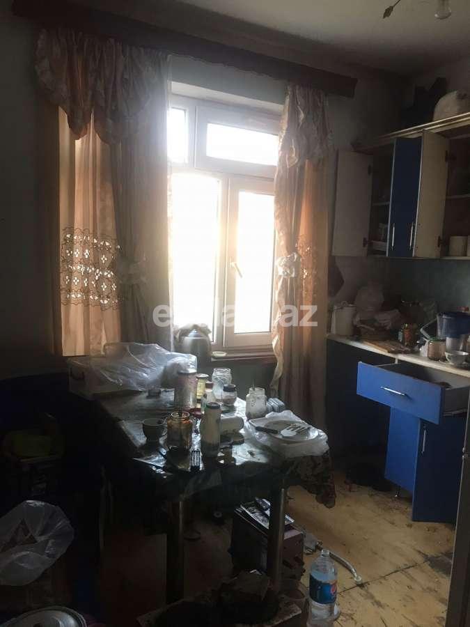 Satılır, köhnə tikili, 2 otaqlı, 56 m², Bakı, Xətai r, Həzi Aslanov q, Həzi Aslanov m.