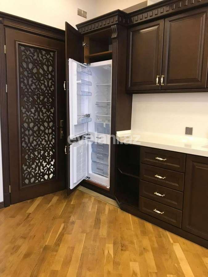 Kirayə verilir, yeni tikili, 3 otaqlı, 134 m², Bakı, Xətai r, Şah İsmayıl Xətai m.