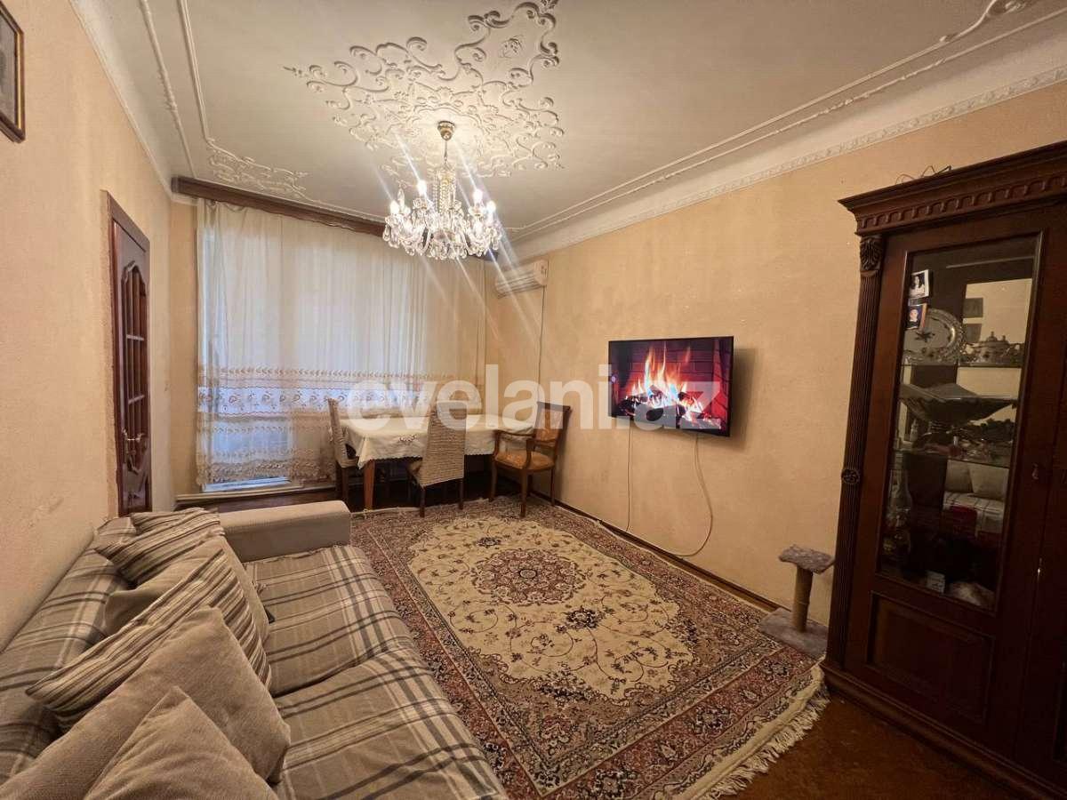 Satılır, köhnə tikili, 3 otaqlı, 54.97 m², Bakı, Binəqədi r, 7-ci mikrorayon q, Dərnəgül m.