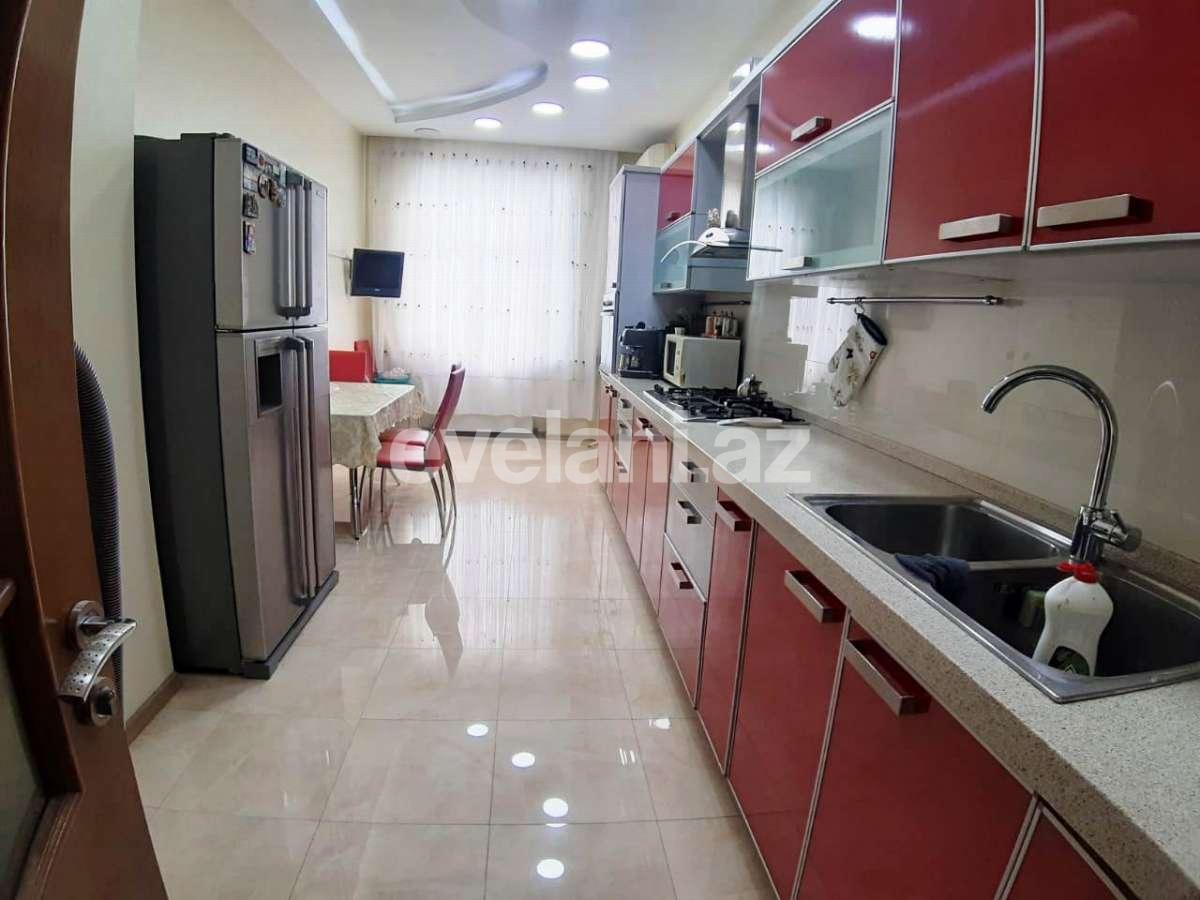 Satılır, yeni tikili, 3 otaqlı, 140 m², Bakı, Yasamal r, Elmlər Akademiyası m.