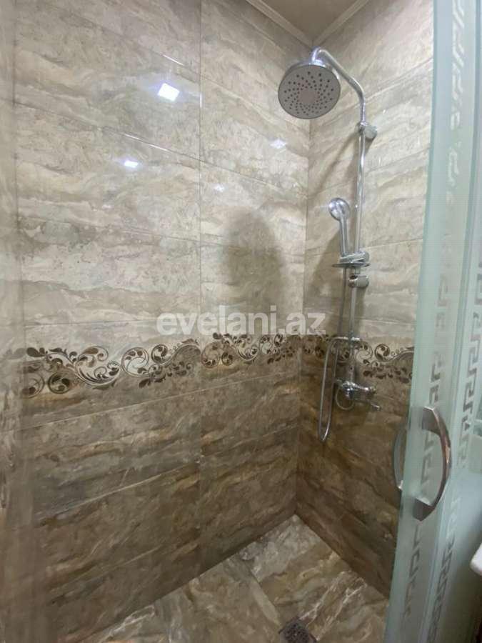 Satılır, köhnə tikili, 3 otaqlı, 45 m², Bakı, Nəsimi r, 4-cü mikrorayon q, Memar Əcəmi m.