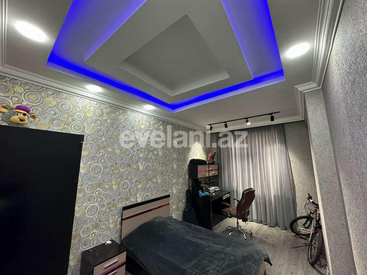 Satılır, köhnə tikili, 4 otaqlı, 140 m², Bakı, Nərimanov r, Montin q, Nəriman Nərimanov m.