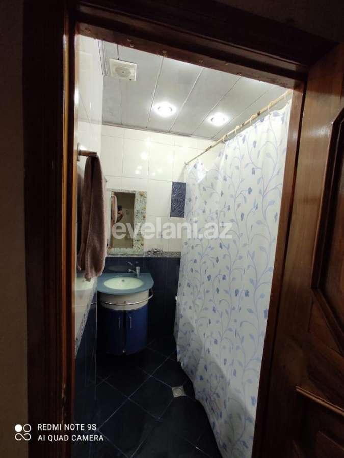 Rent, old building, 3 room, 81 m², Baku, Khatai r.