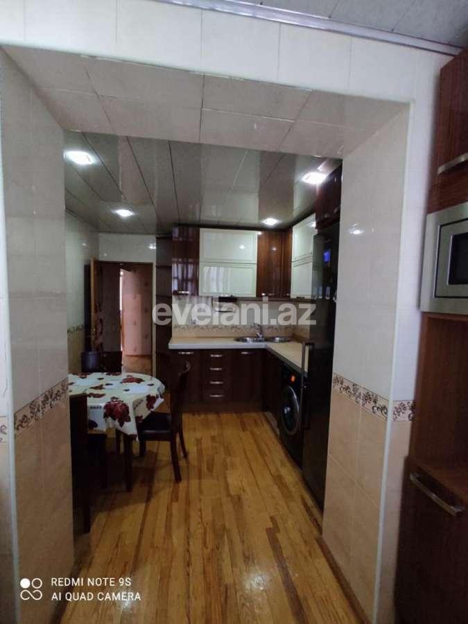 Rent, old building, 3 room, 81 m², Baku, Khatai r.