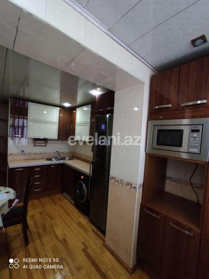 Rent, old building, 3 room, 81 m², Baku, Khatai r.