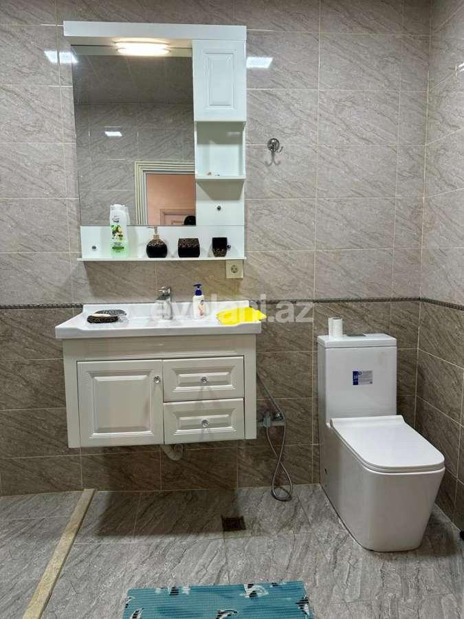 Kirayə verilir, yeni tikili, 2 otaqlı, 90 m², Bakı, Nizami r, Qara Qarayev m.