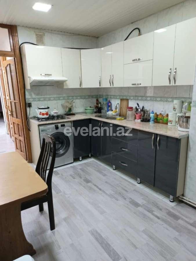Satılır, köhnə tikili, 5 otaqlı, 111 m², Sumqayıt, 9-cu mikrorayon r.
