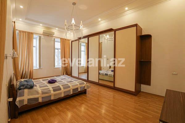Rent, old building, 5 room, 160 m², Baku, Nasimi r.