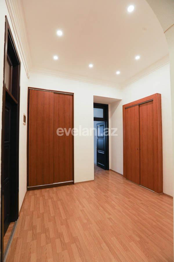 Rent, old building, 5 room, 160 m², Baku, Nasimi r.