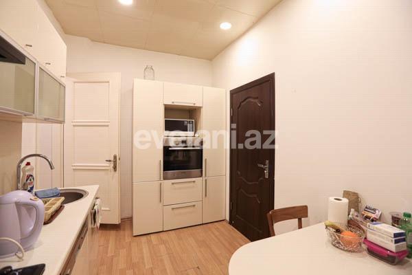 Rent, old building, 5 room, 160 m², Baku, Nasimi r.